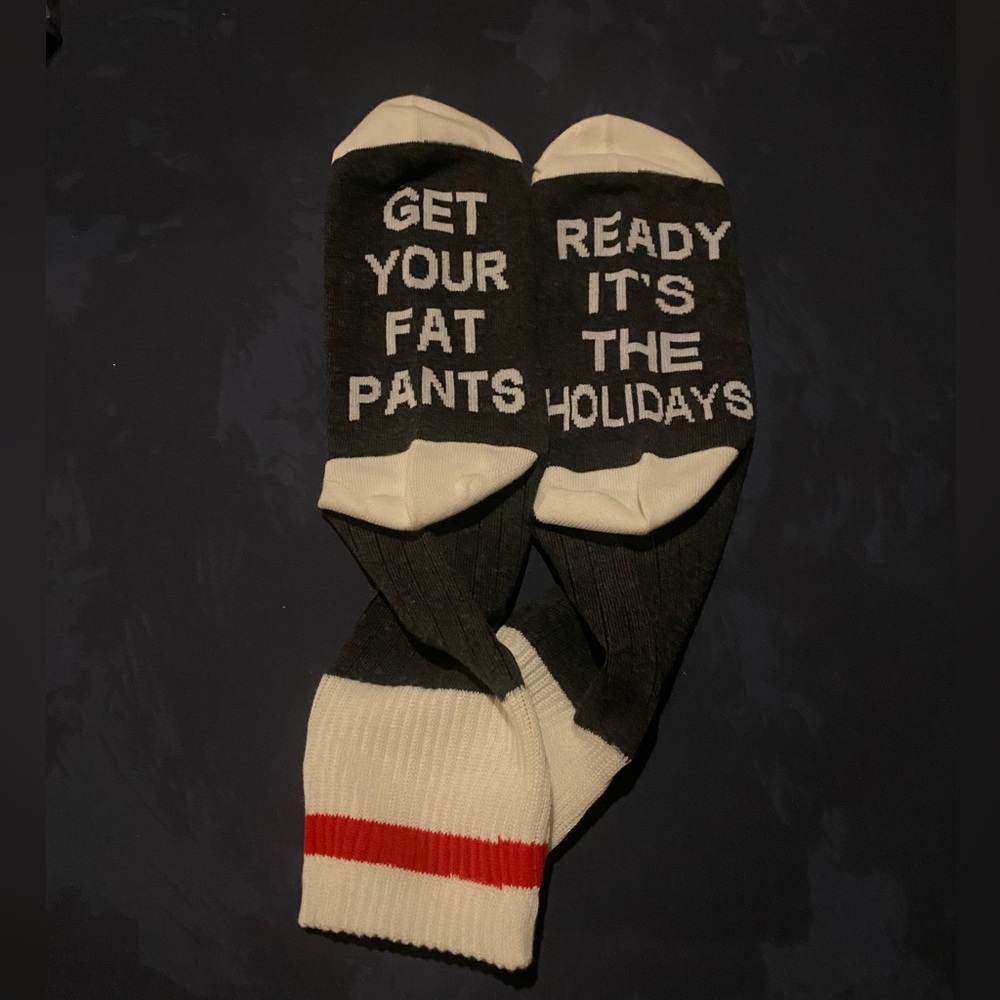 Get Your Fat Pants Ready socks. Fun sole slogan socks. Great gift in dark grey.